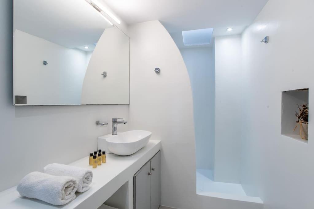 Mary'S Suite Naousa  Bagian luar foto